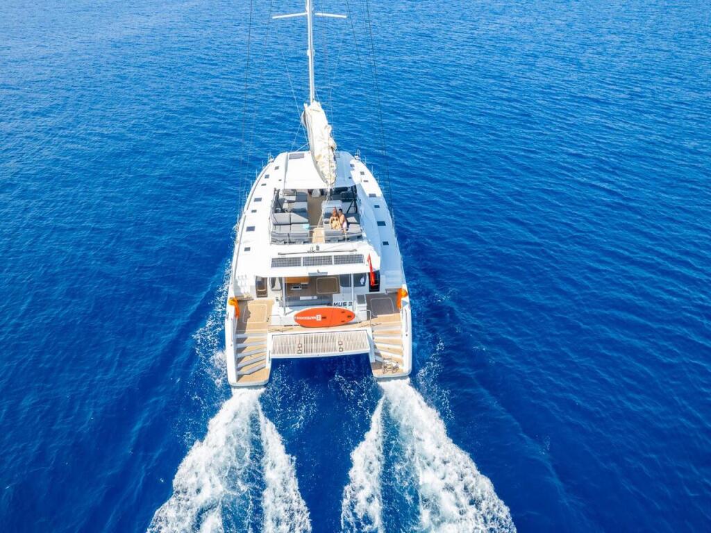 Catamaran 