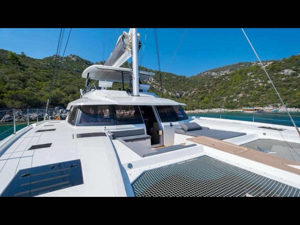 Catamaran 