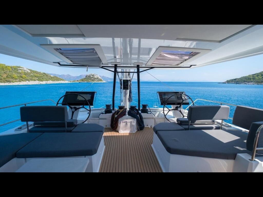 Catamaran 