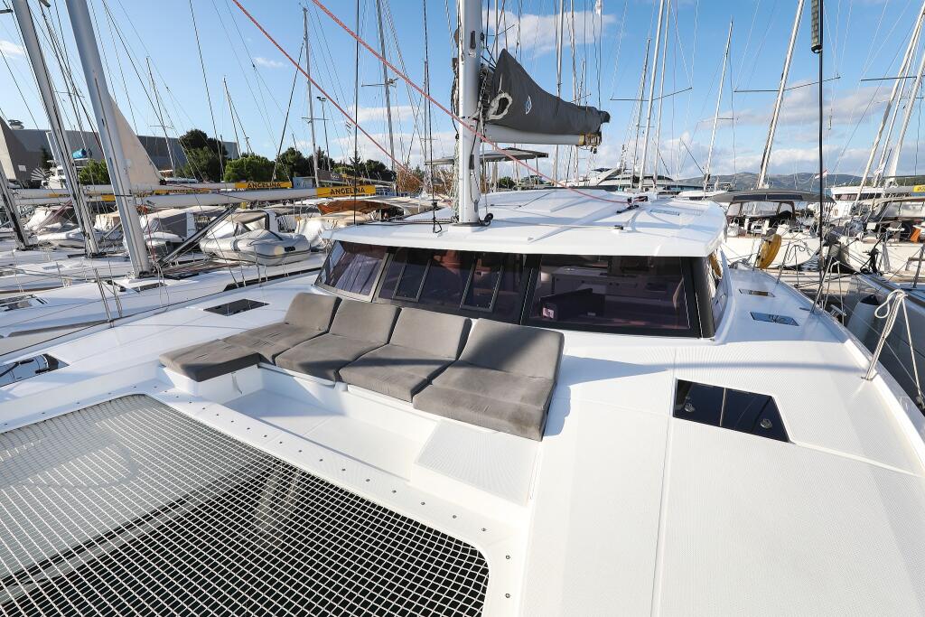 Catamaran 