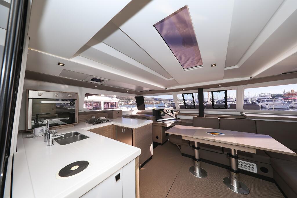 Catamaran 