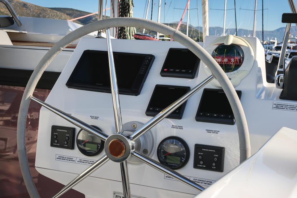 Catamaran 