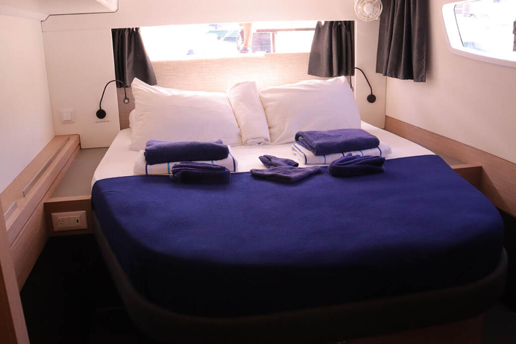 Catamaran 