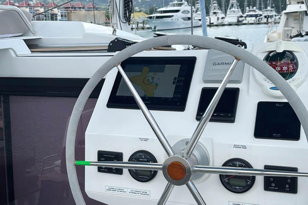 Catamaran 