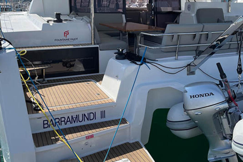Catamaran 