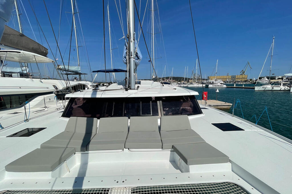 Catamaran 