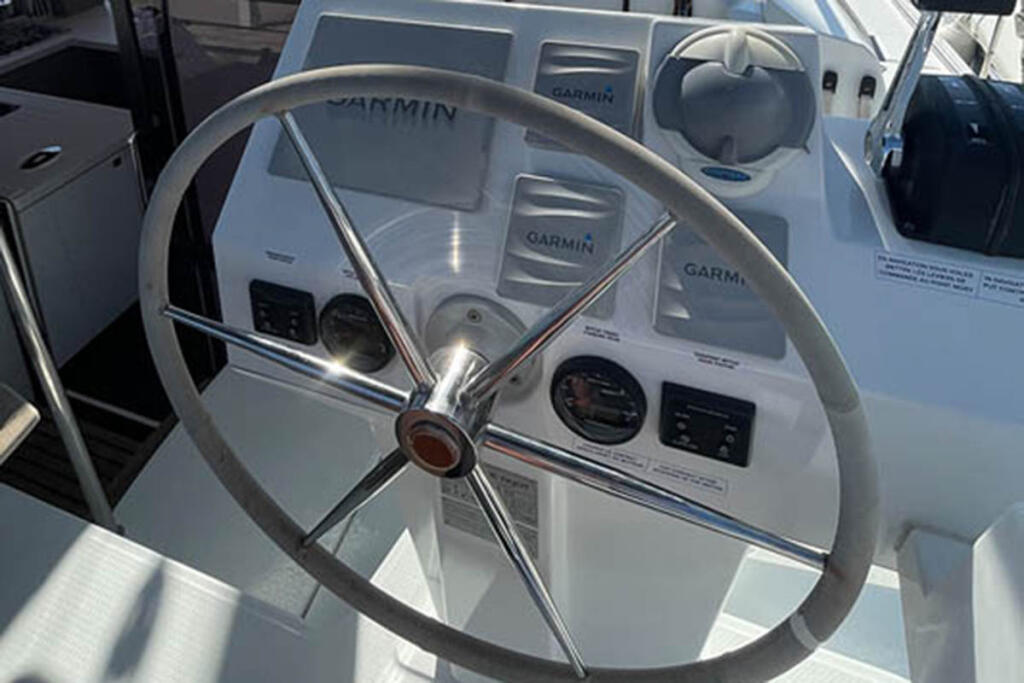 Catamaran 
