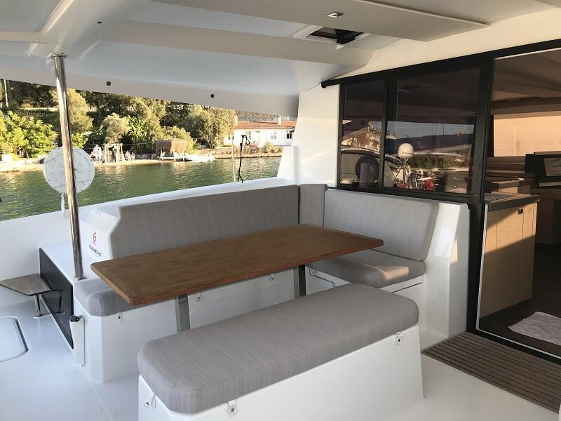 Catamaran 
