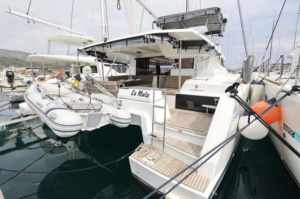 Catamaran 