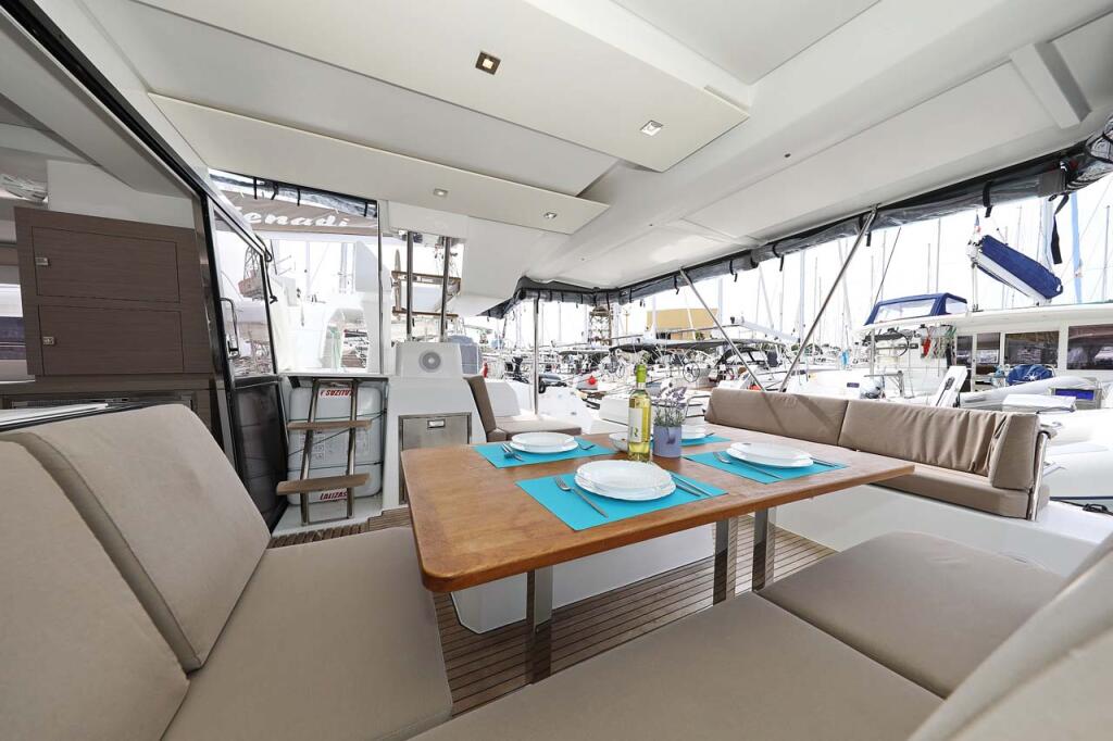 Catamaran 
