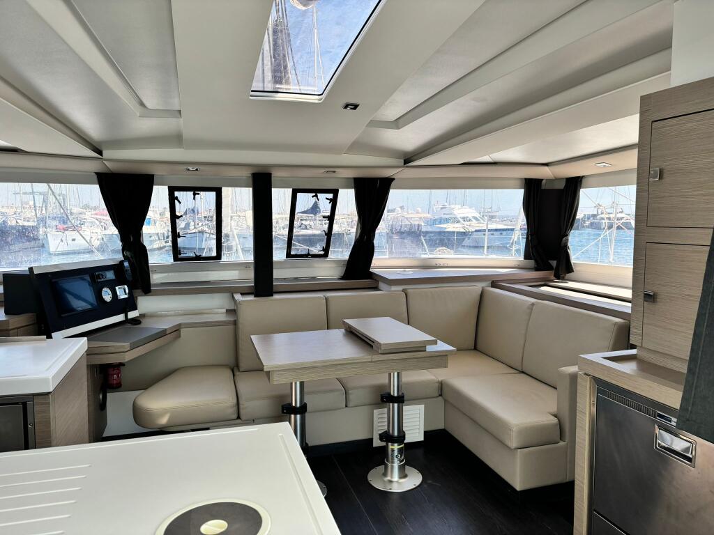 Catamaran 