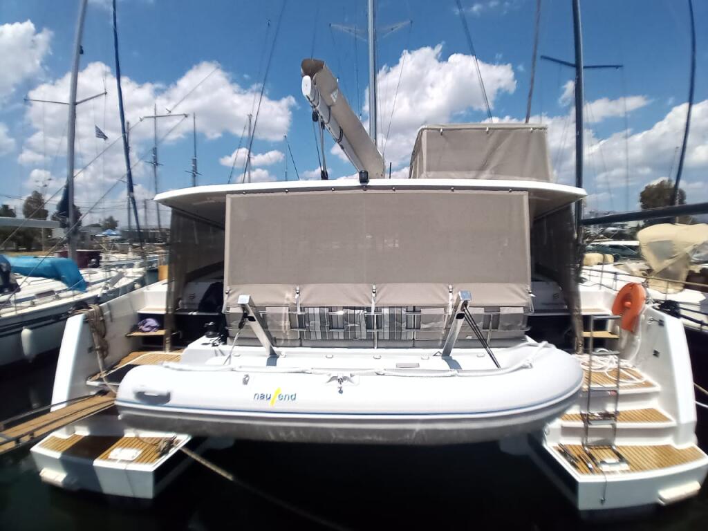 Catamaran 