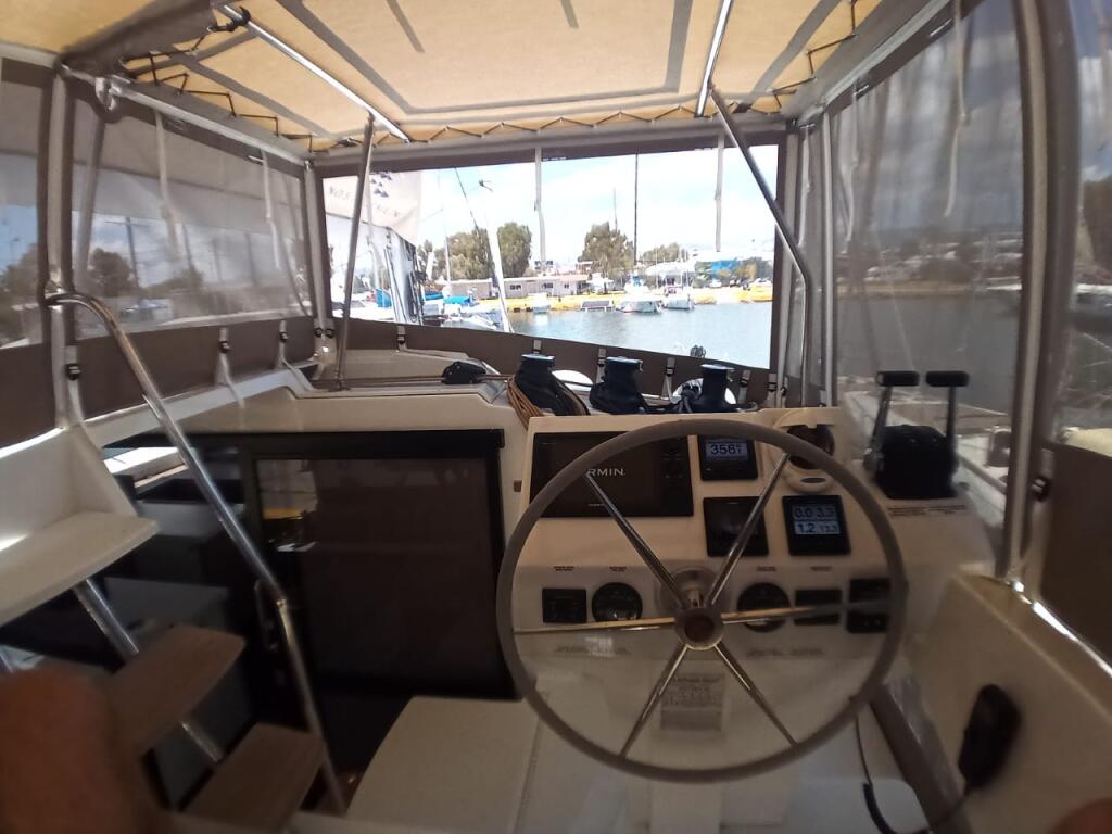 Catamaran 
