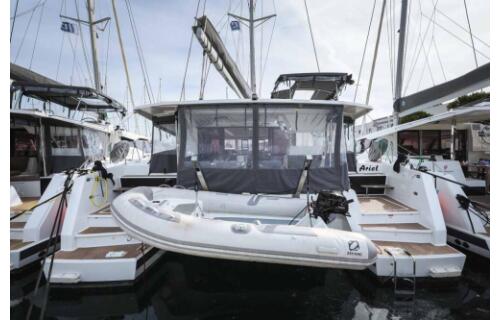 Catamaran 
