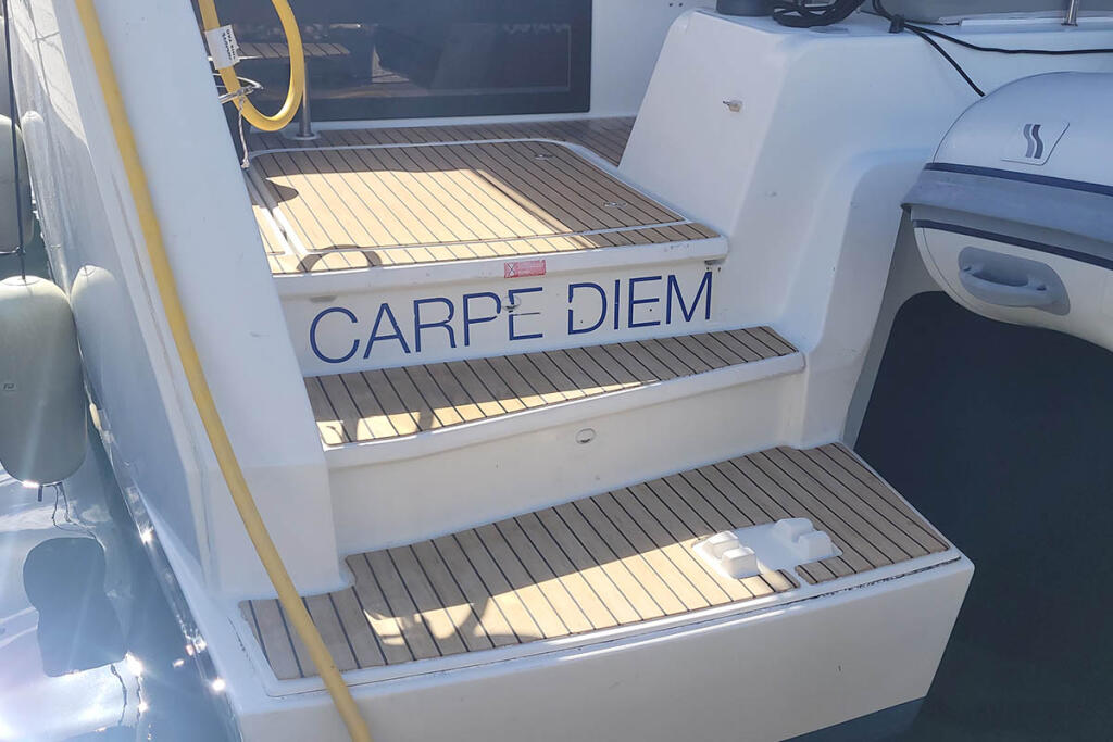 Catamaran 