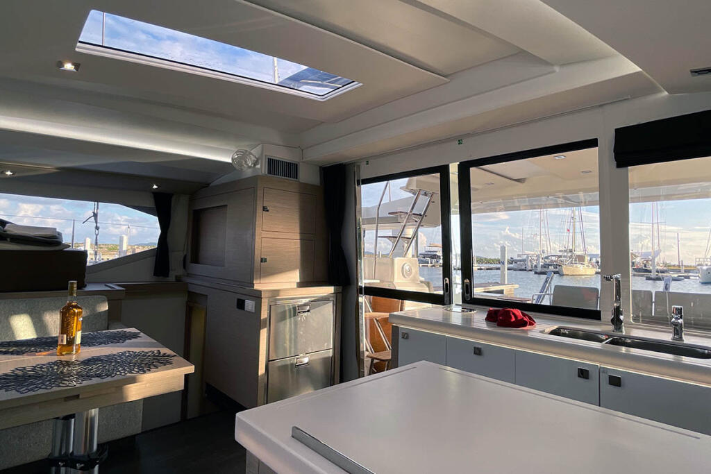 Catamaran 