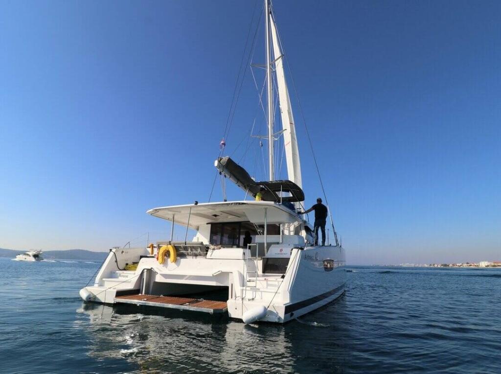 Catamaran 
