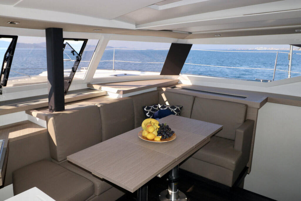 Catamaran 