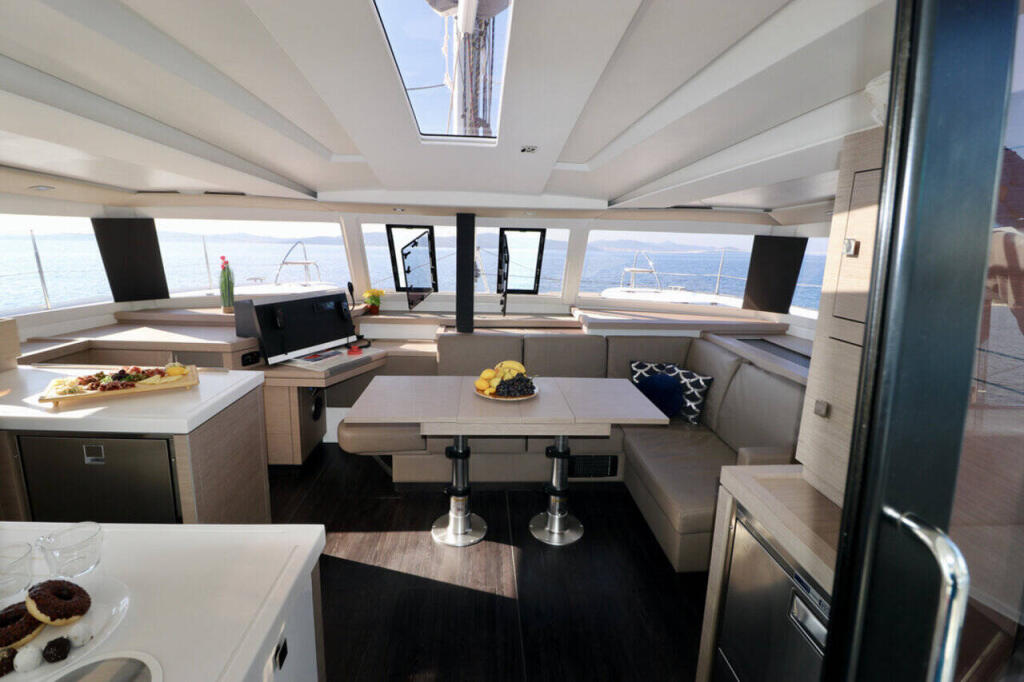 Catamaran 