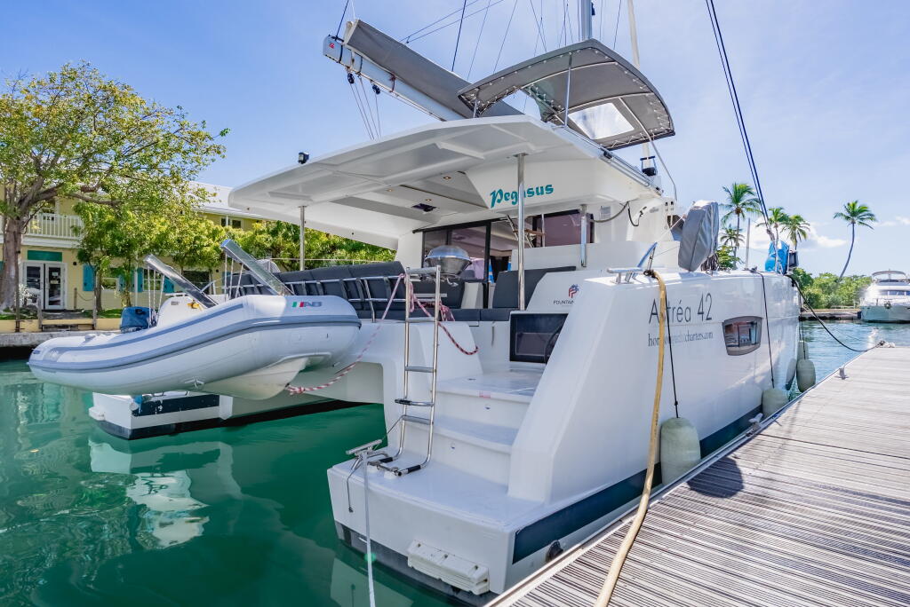 Catamaran 