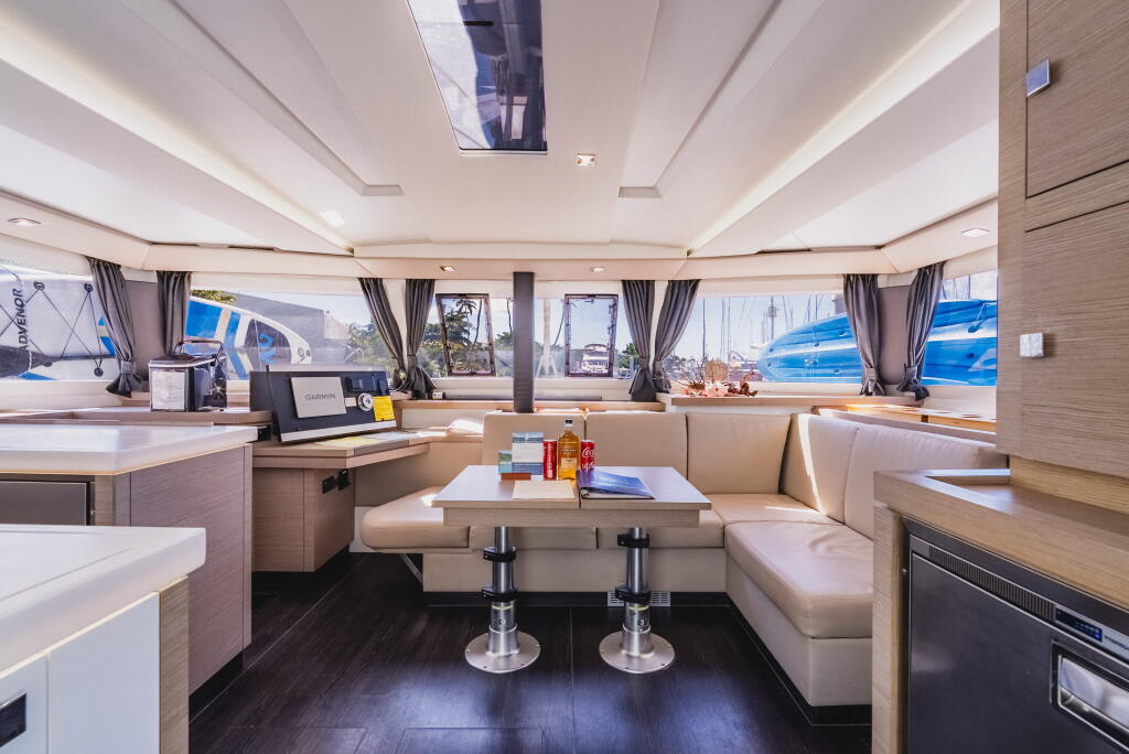Catamaran 