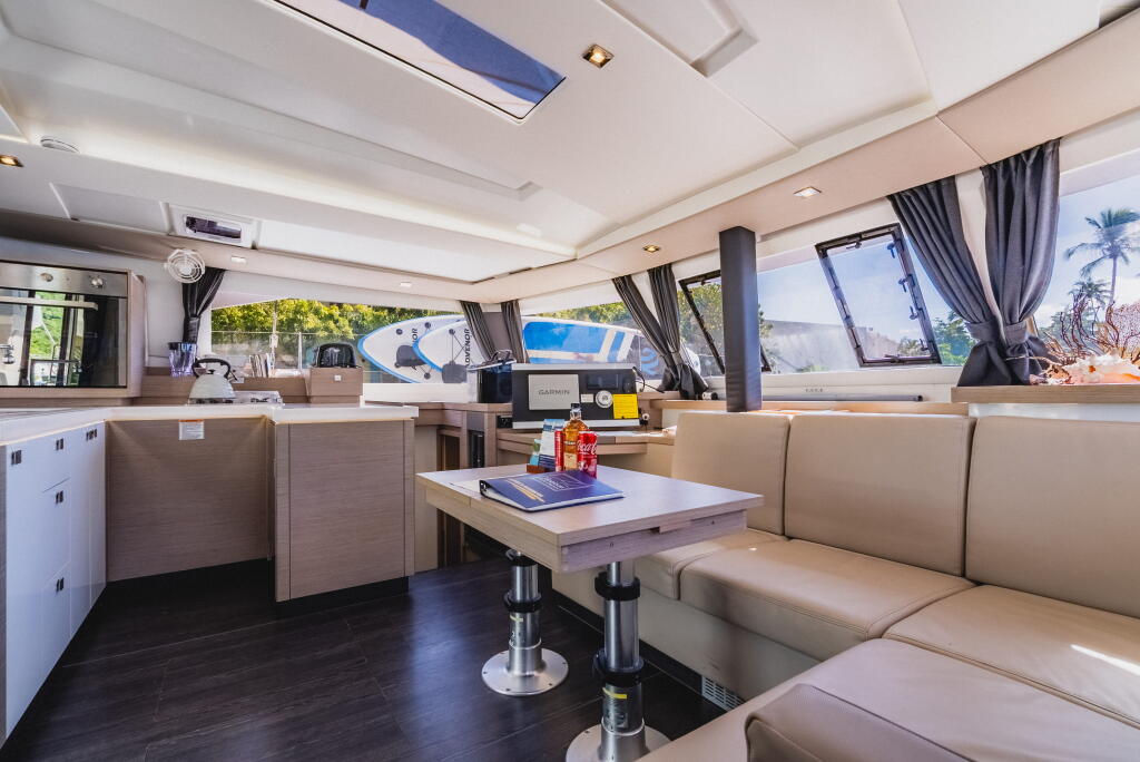 Catamaran 