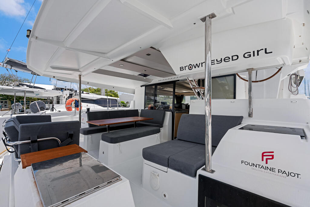 Catamaran 