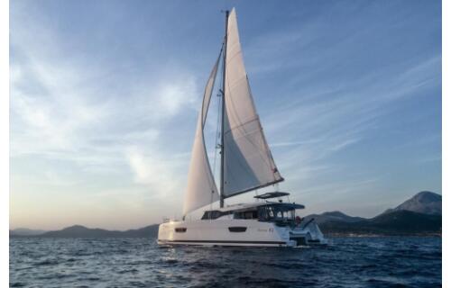 Fountaine Pajot Astrea 42 Wave