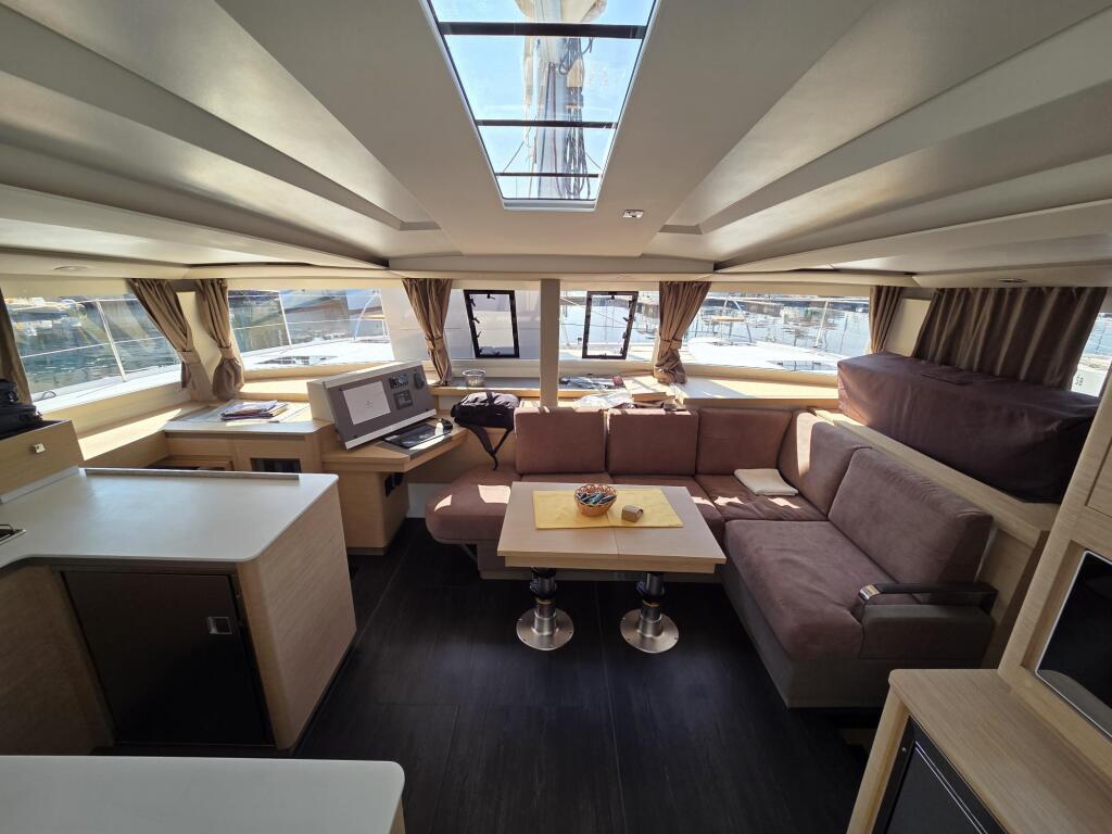 Catamaran 