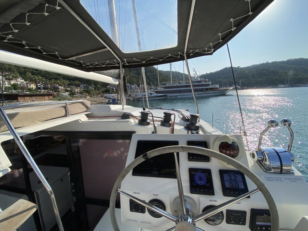 Catamaran 
