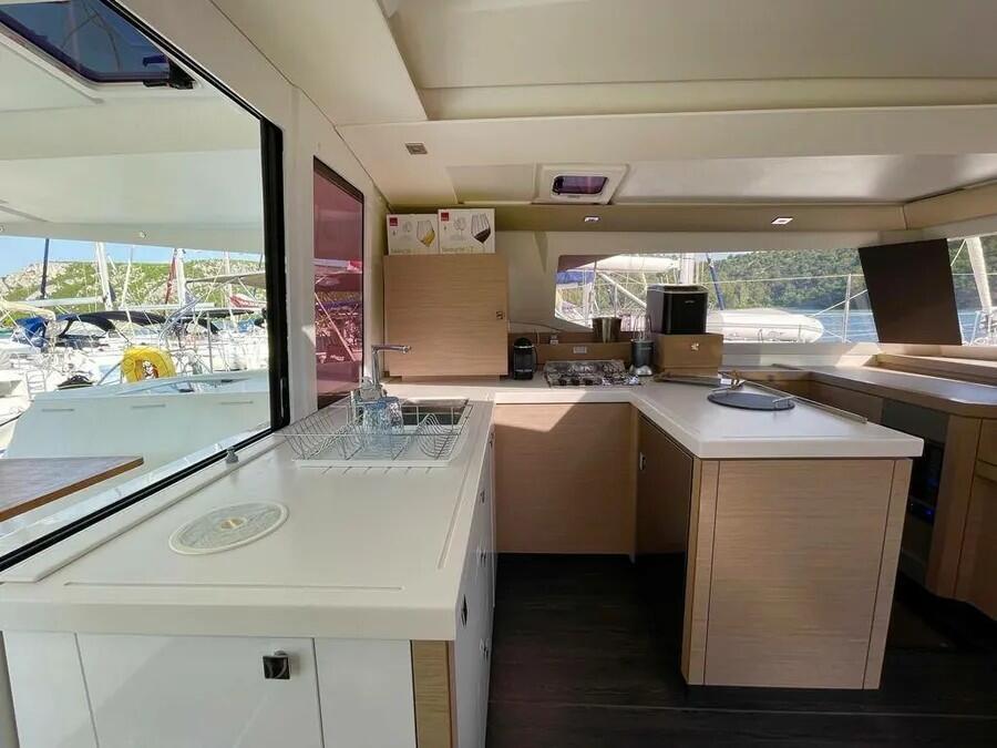 Catamaran 