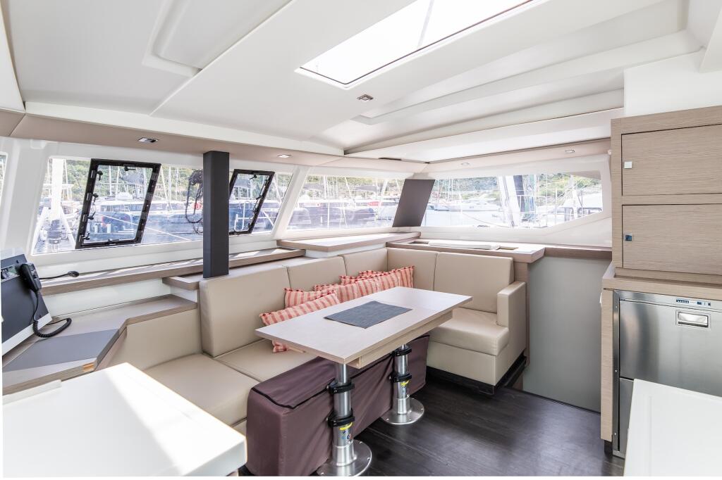Catamaran 