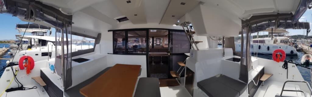 Catamaran 