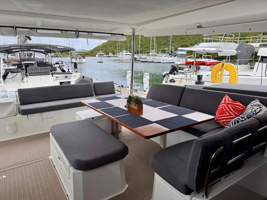 Catamaran 