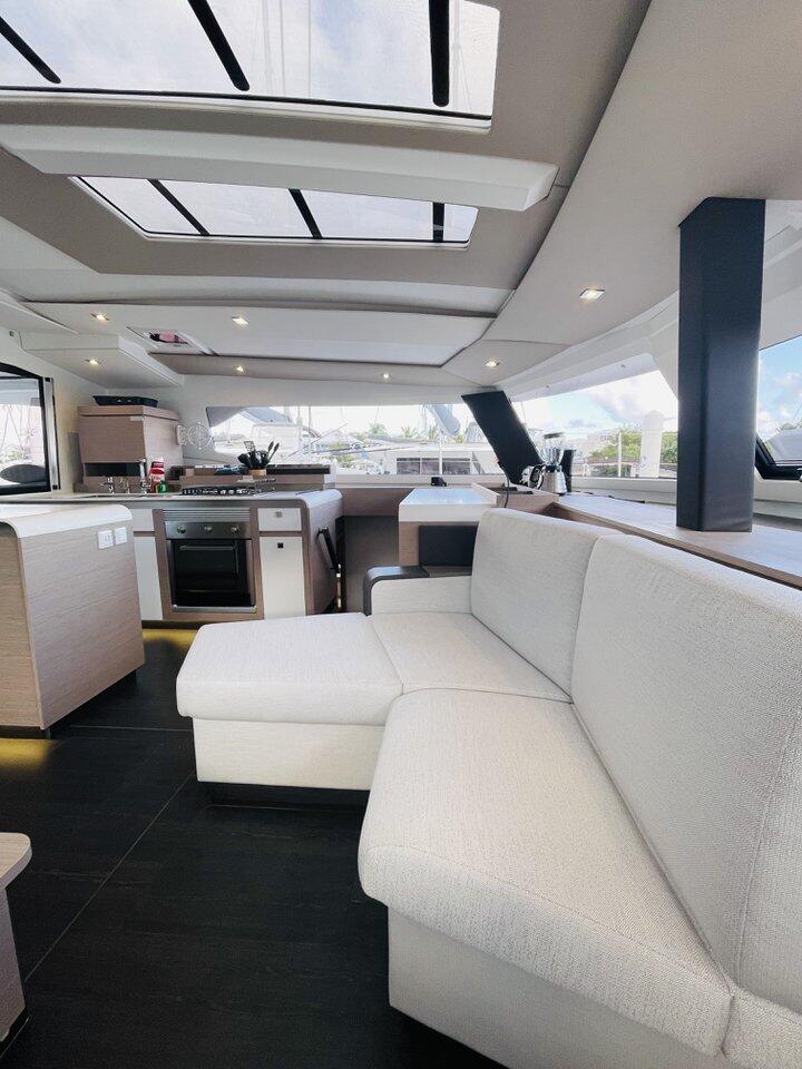 Catamaran 