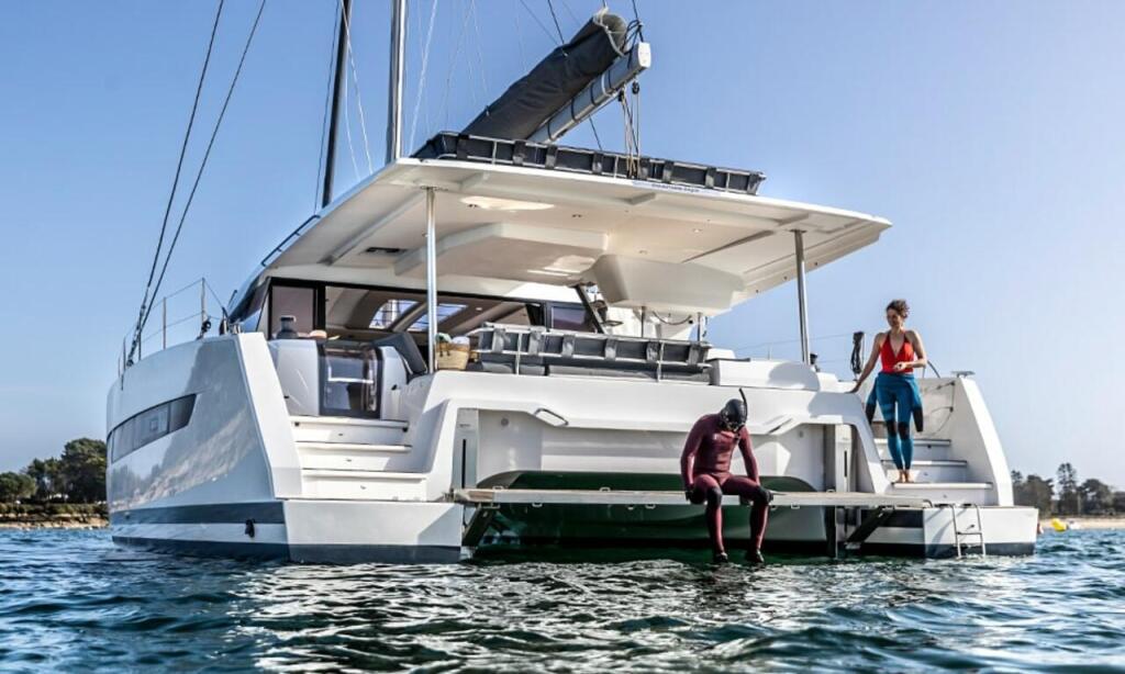 Catamaran 
