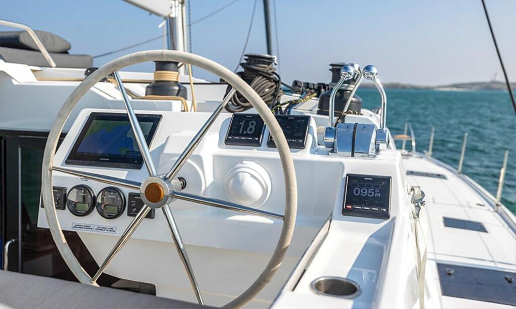 Catamaran 