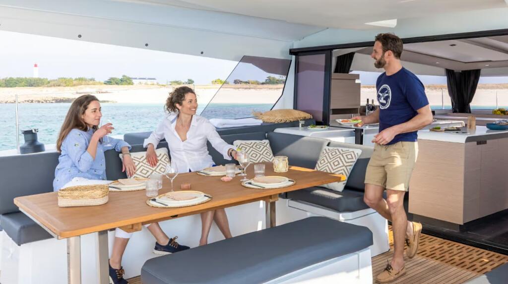 Catamaran 