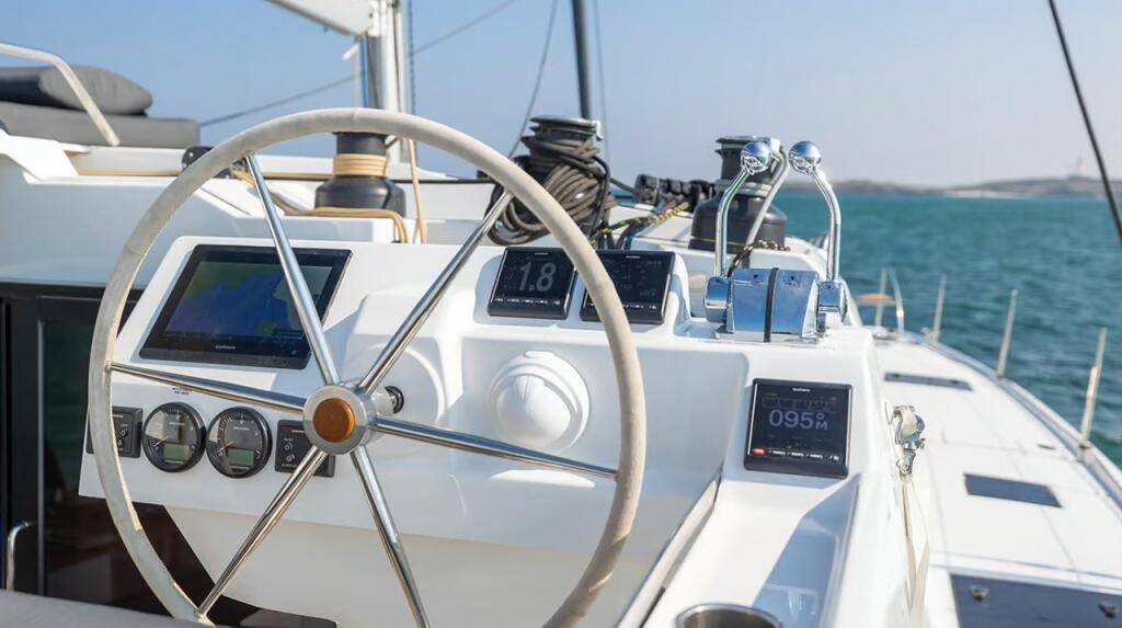 Catamaran 