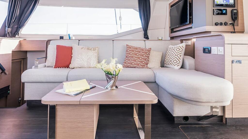 Catamaran 