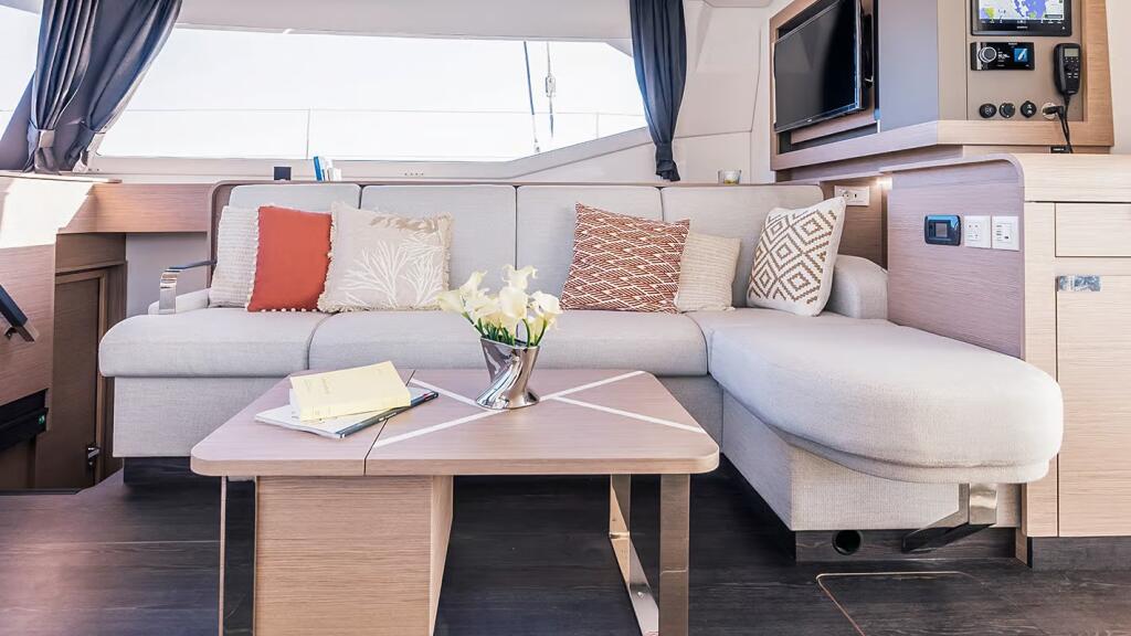 Catamaran 
