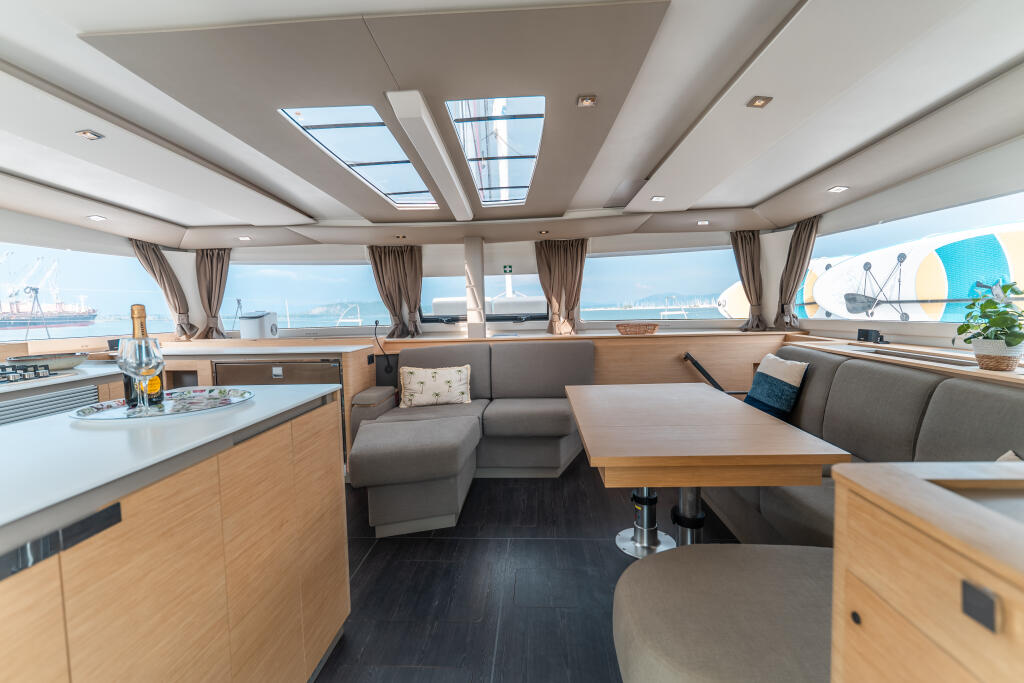 Catamaran 
