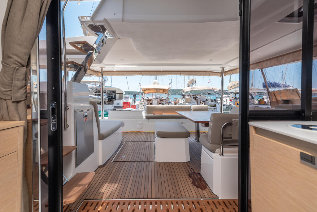 Catamaran 