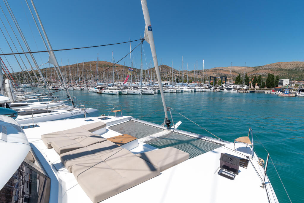 Catamaran 