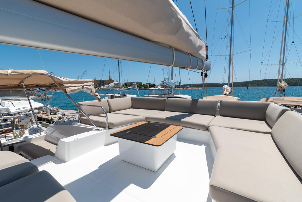 Catamaran 