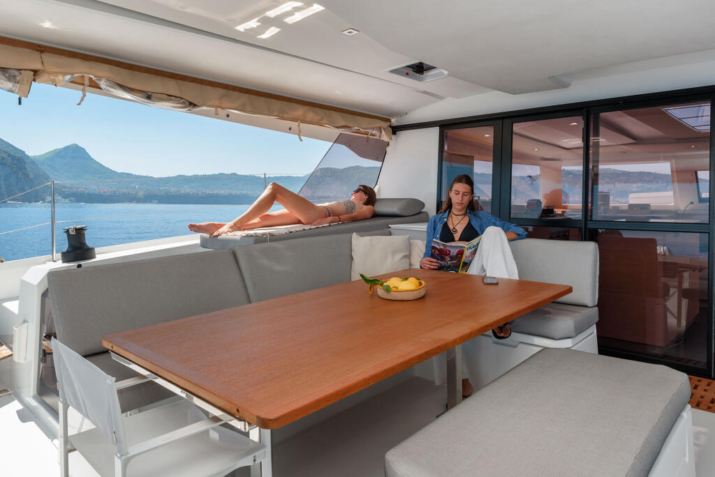 Catamaran 