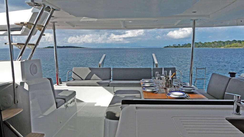 Catamaran 