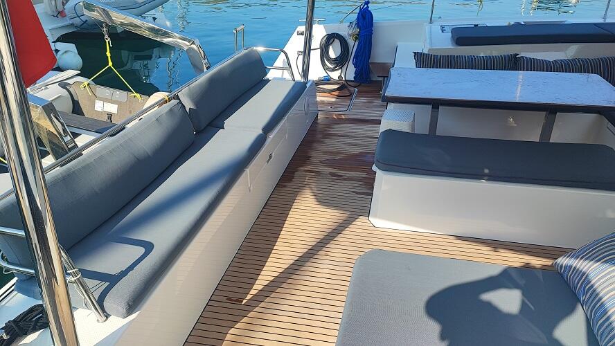 Catamaran 