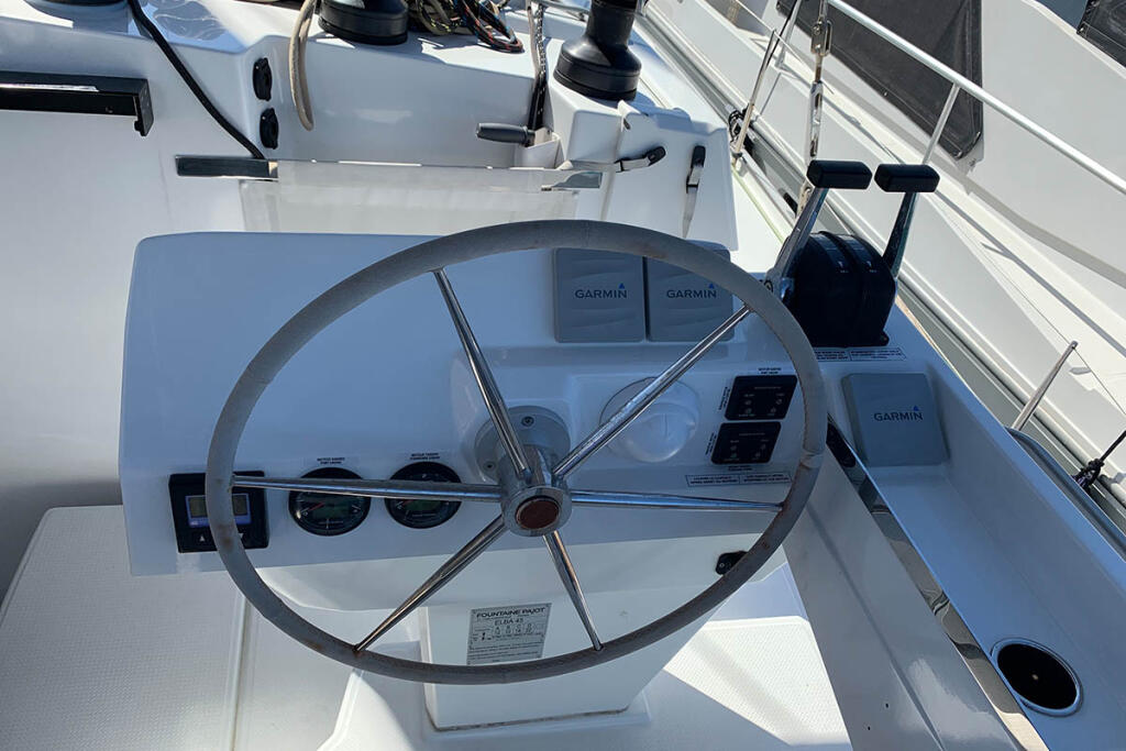 Catamaran 