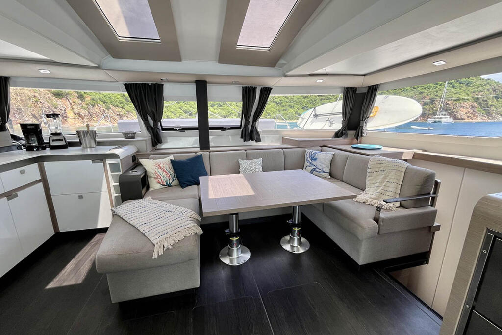 Catamaran 